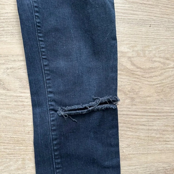 J BRAND SKINNY JEANS - Picture 3 of 6